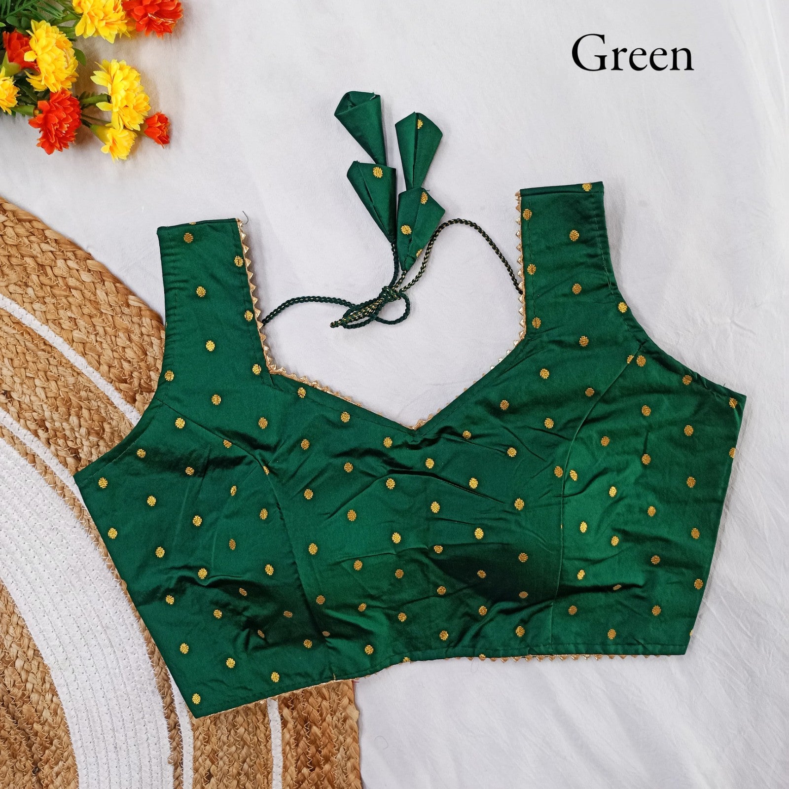 Readymade Tapeta silk Weaving zari butti work Padded Sleeveless Blouse
