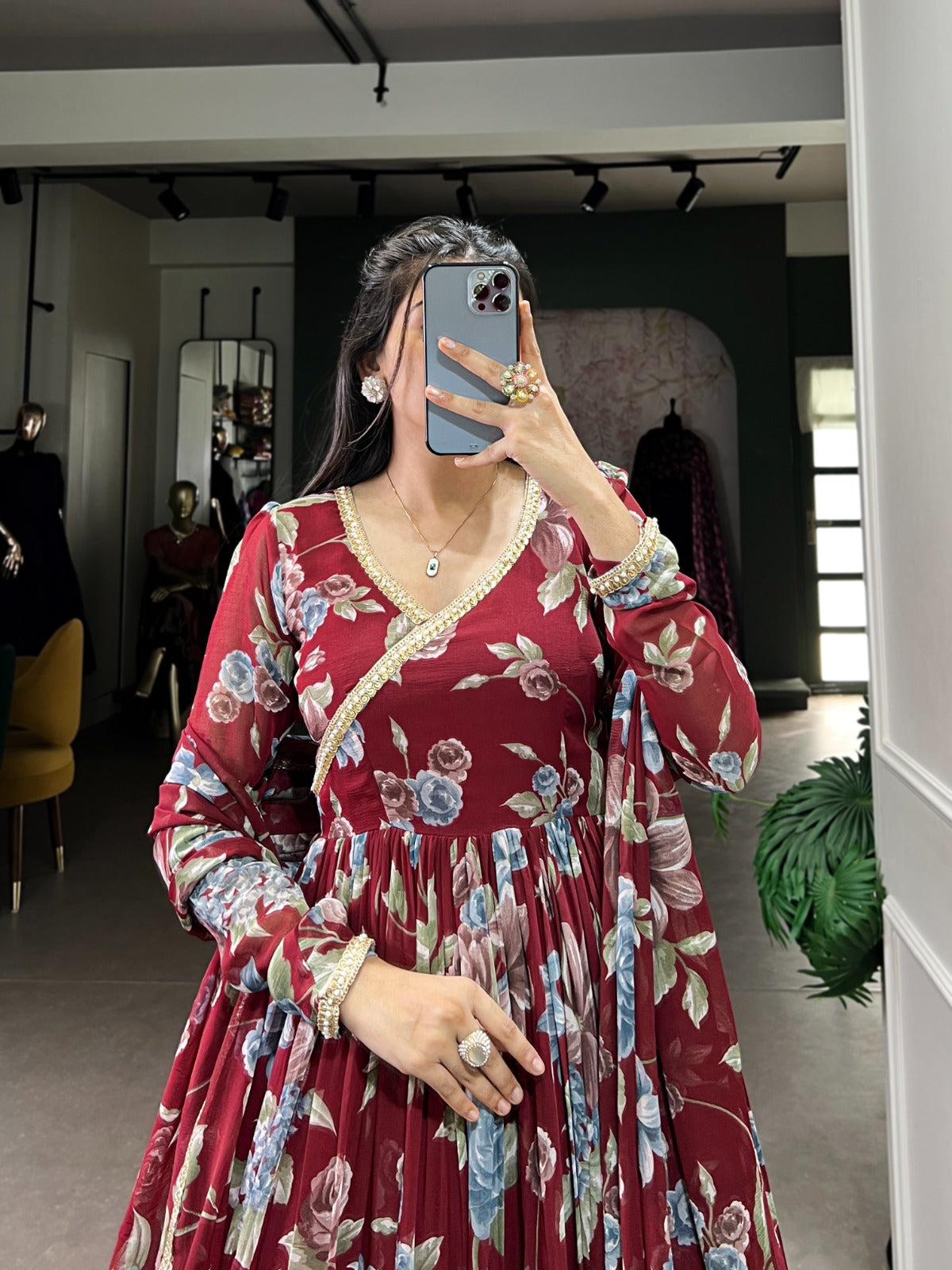 Designer Long sleeves V neck dress Marble silk Print with lace border Gown Suit