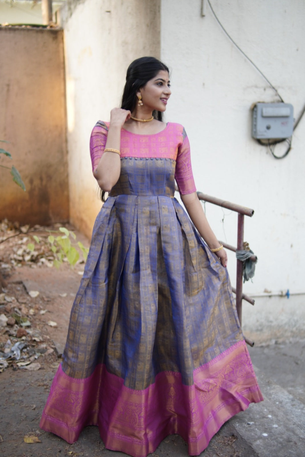 Classic Kanjivaram silk with Zari weaving work Blue gown