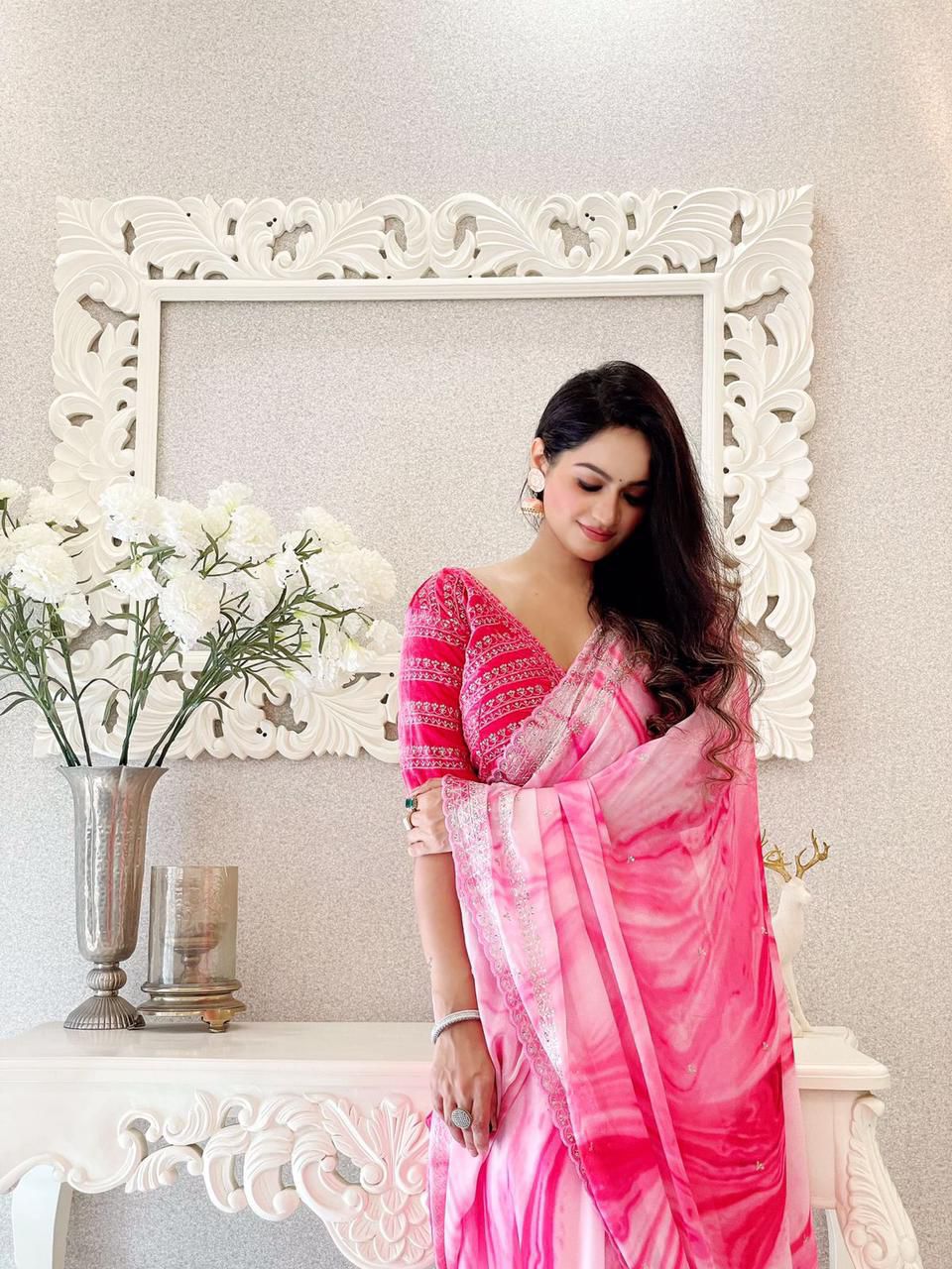 Printed saree Weight Less Fabric and Embroidery work with Sequence Arc-Cut Border