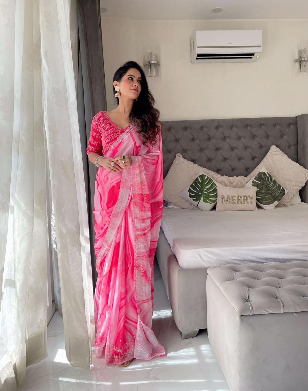 Printed saree Weight Less Fabric and Embroidery work with Sequence Arc-Cut Border