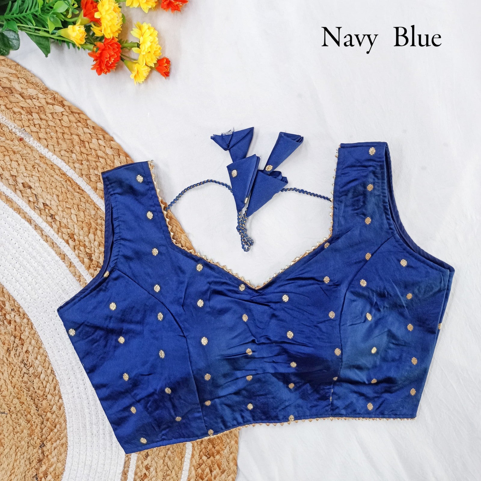 Readymade Tapeta silk Weaving zari butti work Padded Sleeveless Blouse