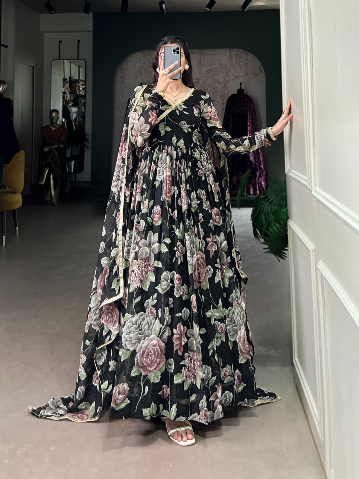 Designer Long sleeves V neck dress Marble silk Print with lace border Gown Suit