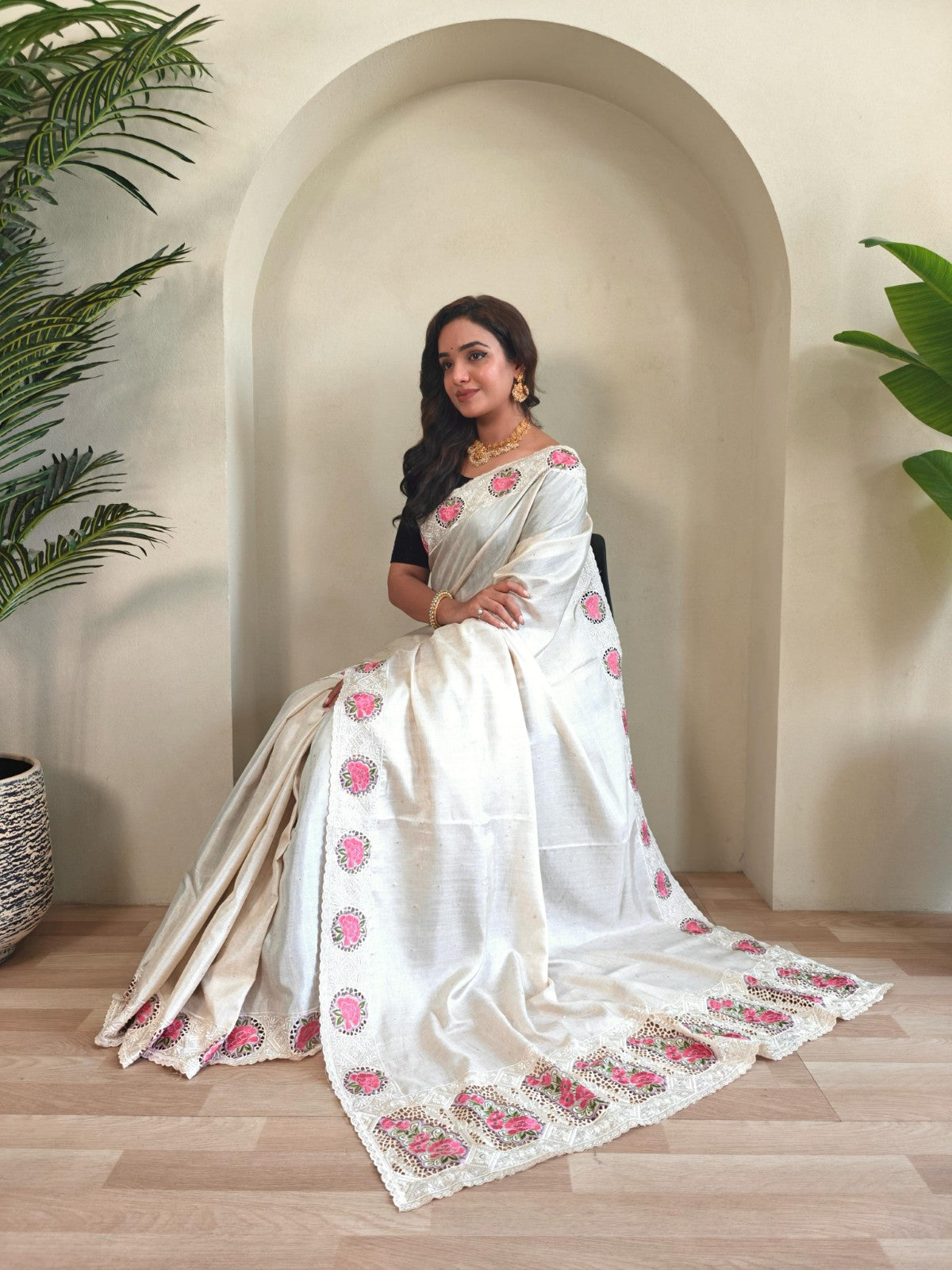 Soft tussar silk with Embroidered cutwork Designer saree blouse