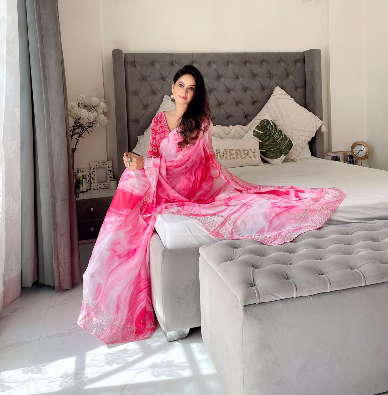 Printed saree Weight Less Fabric and Embroidery work with Sequence Arc-Cut Border