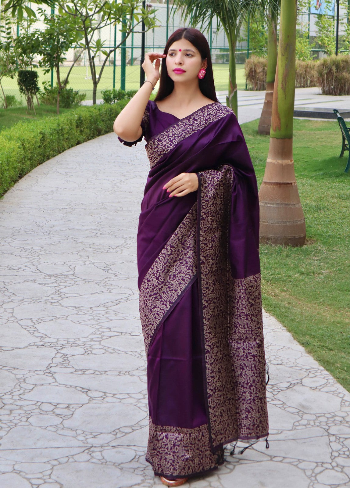 Banglori raw silk fabric saree with rich weaving pallu work Handloom saree blouse
