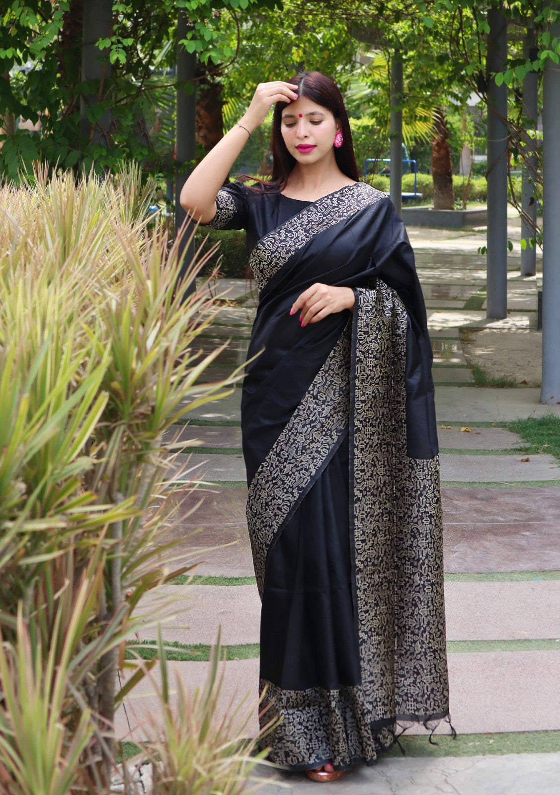 Banglori raw silk fabric saree with rich weaving pallu work Handloom saree blouse