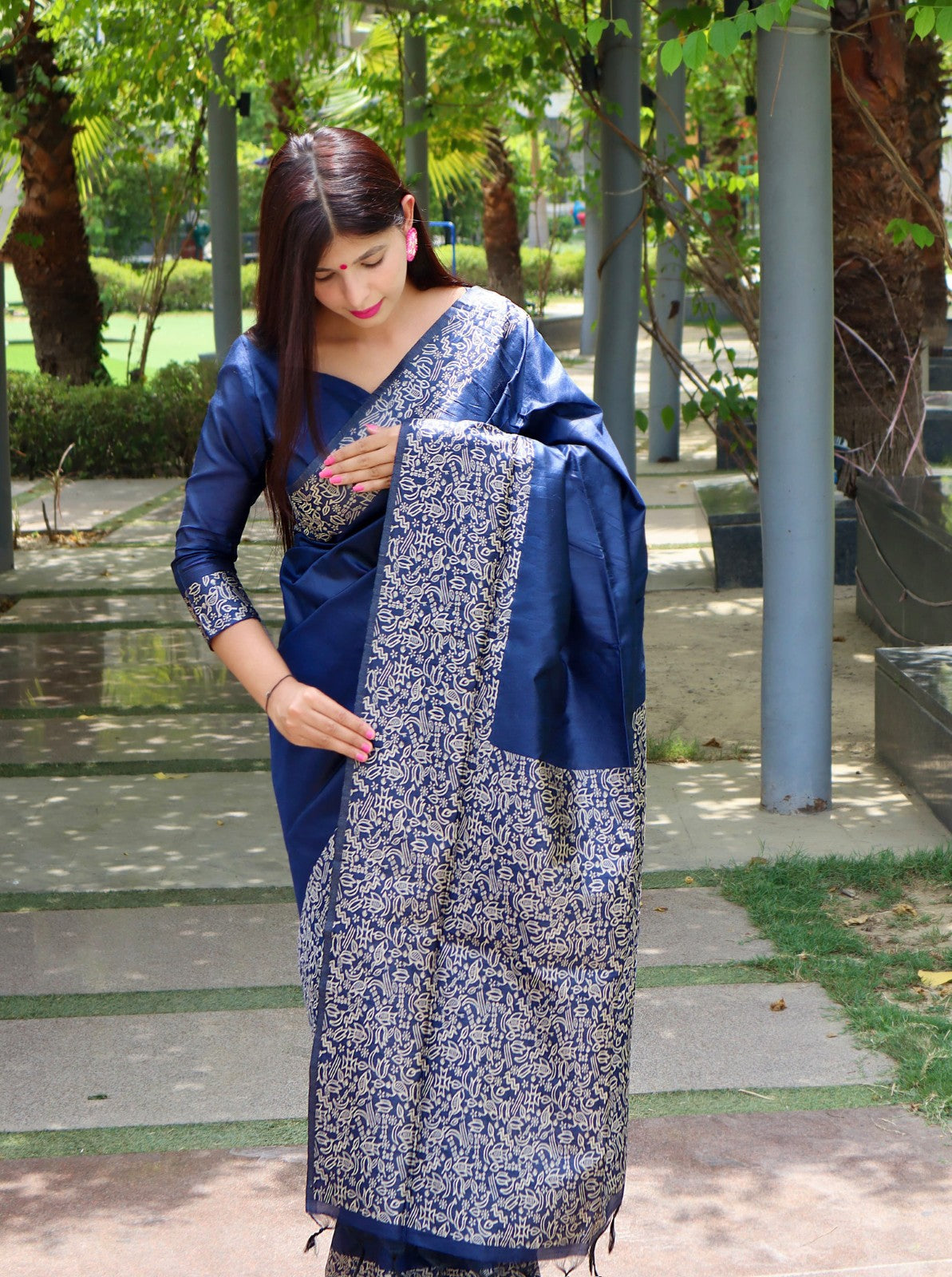 Banglori raw silk fabric saree with rich weaving pallu work Handloom saree blouse