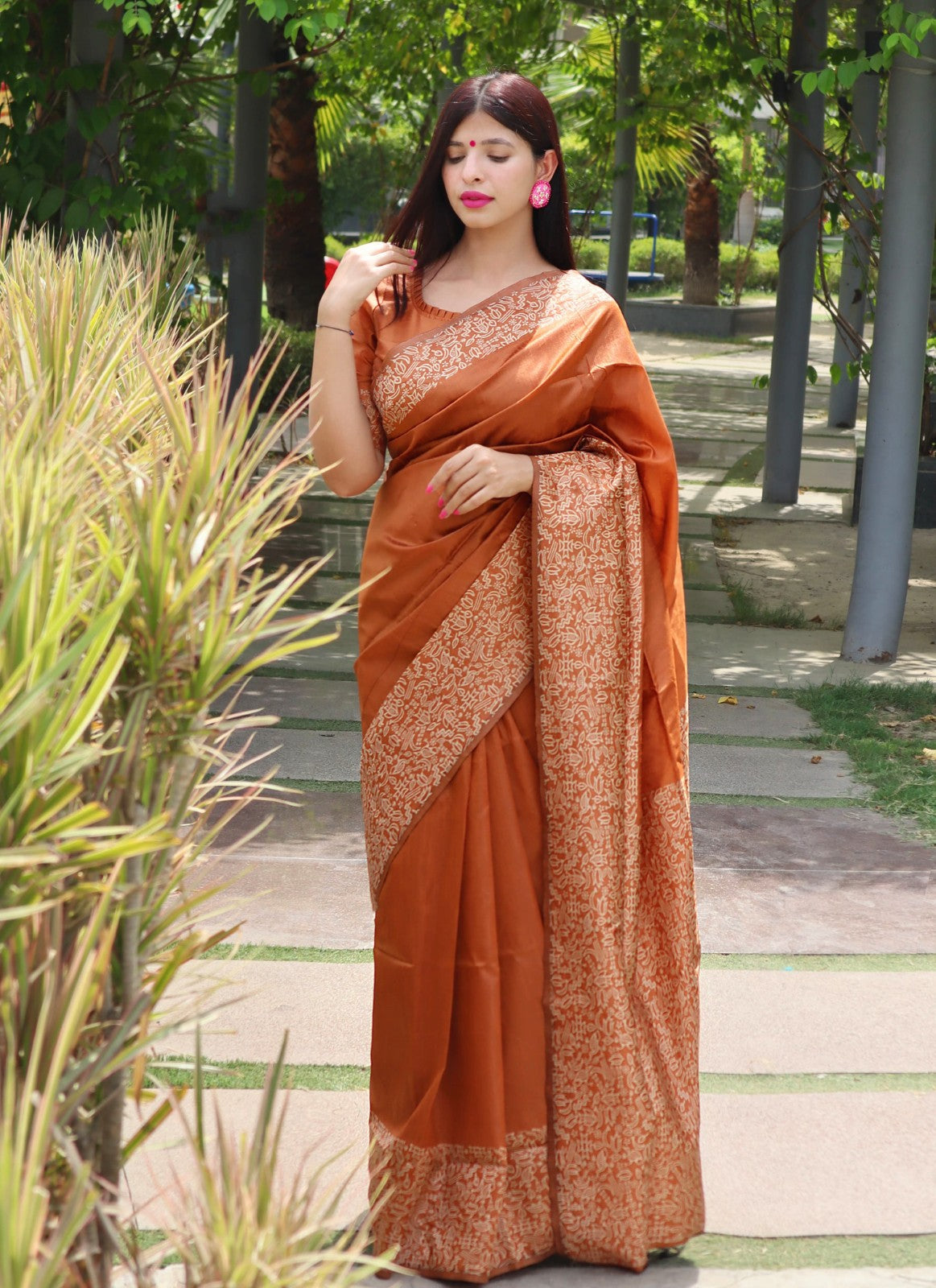 Banglori raw silk fabric saree with rich weaving pallu work Handloom saree blouse