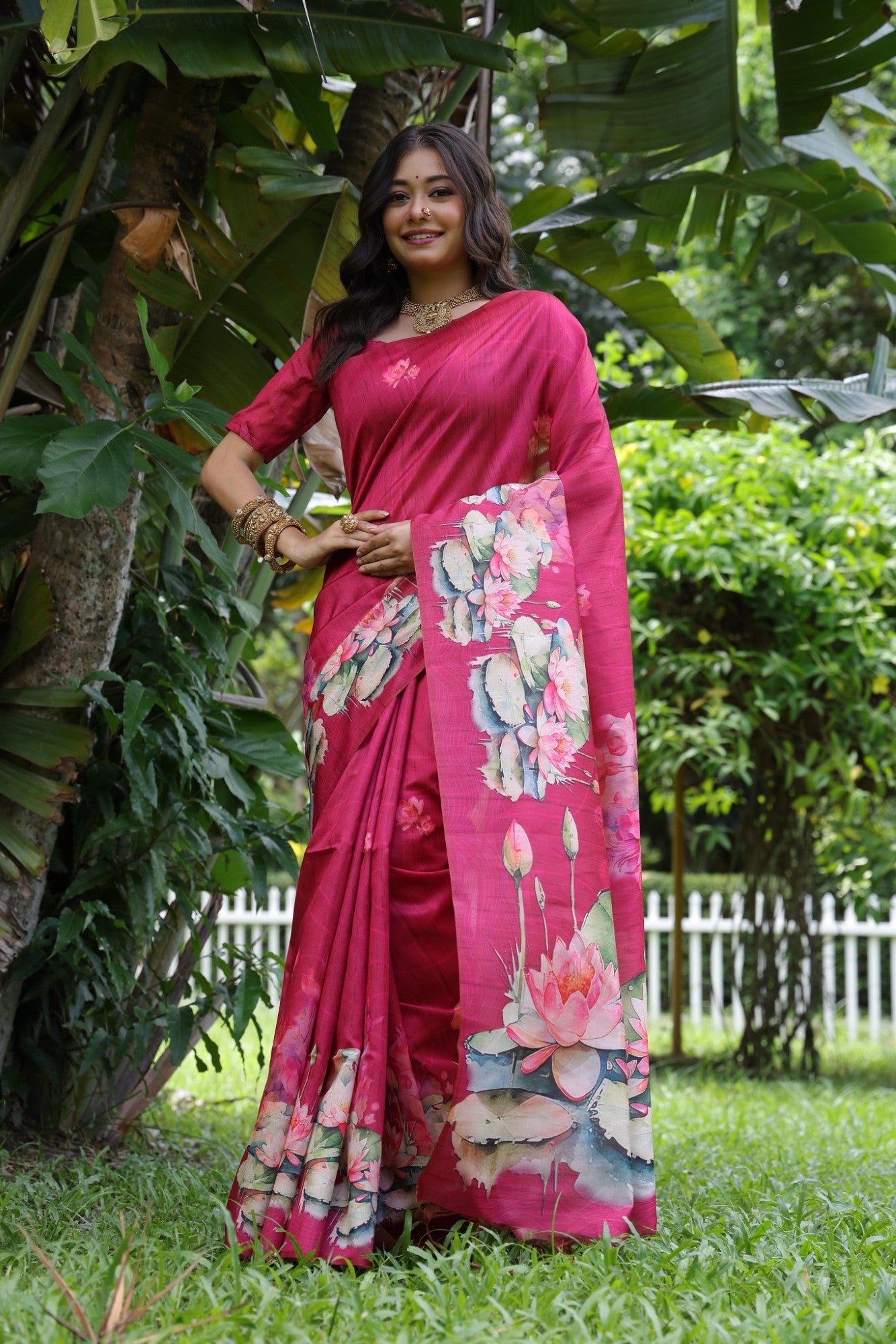 Soft tussar silk fabric with print on pallu saree Women's wear printed saree blouse