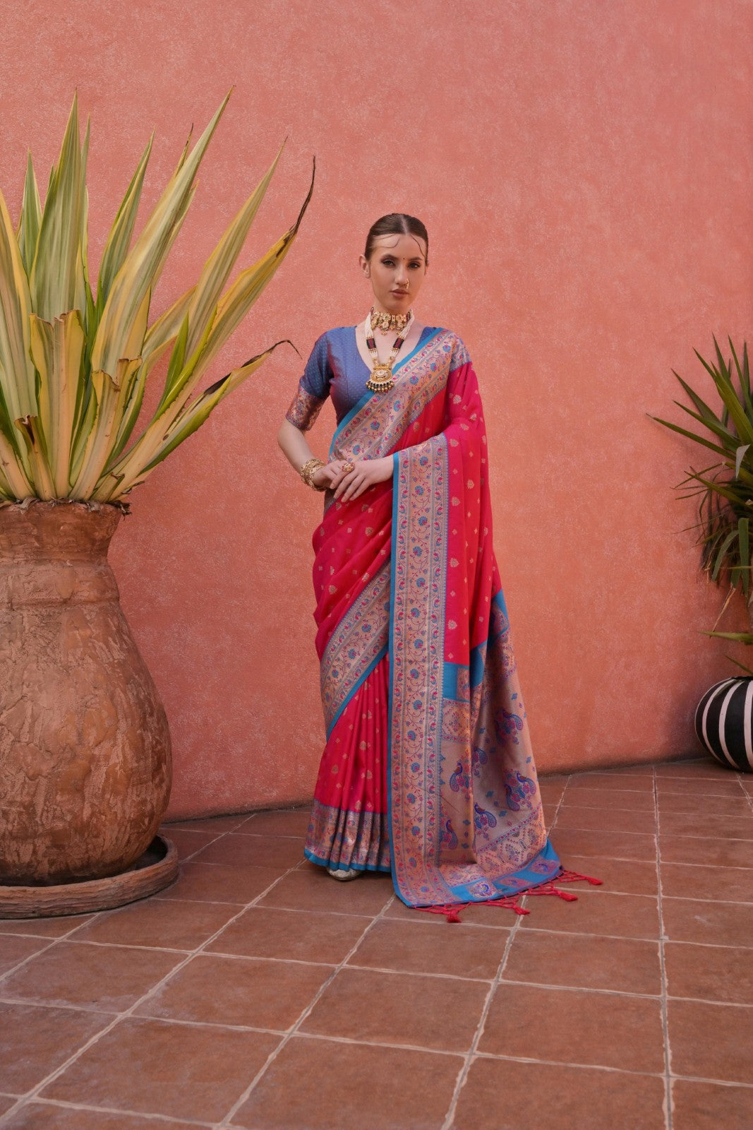 Soft banarasi silk fabric with contrast weaving border work saree Women's wear sari blouse