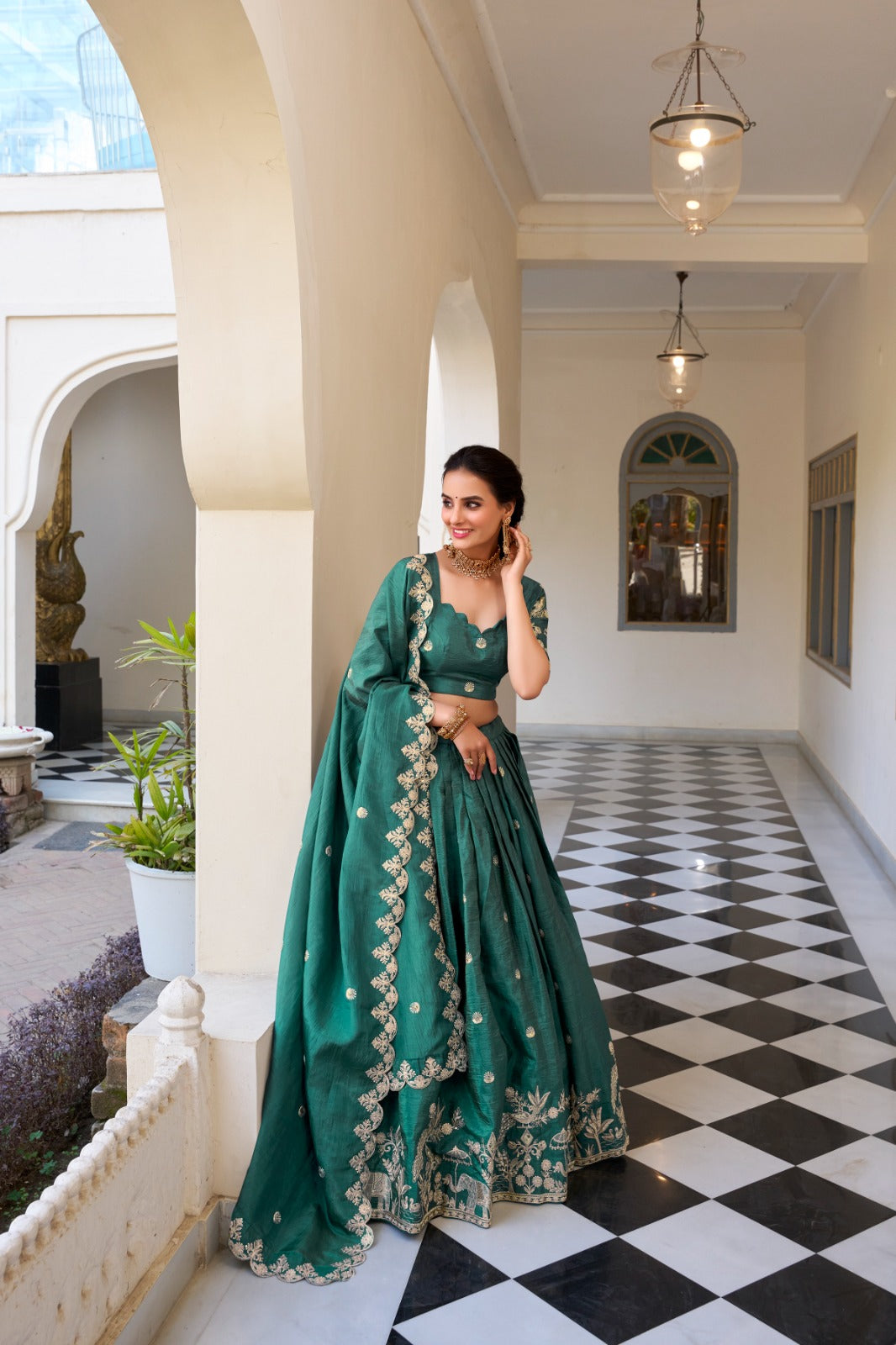 Sequins lehenga Gold crush with thread embroidery work Lehenga Choli with Dupatta