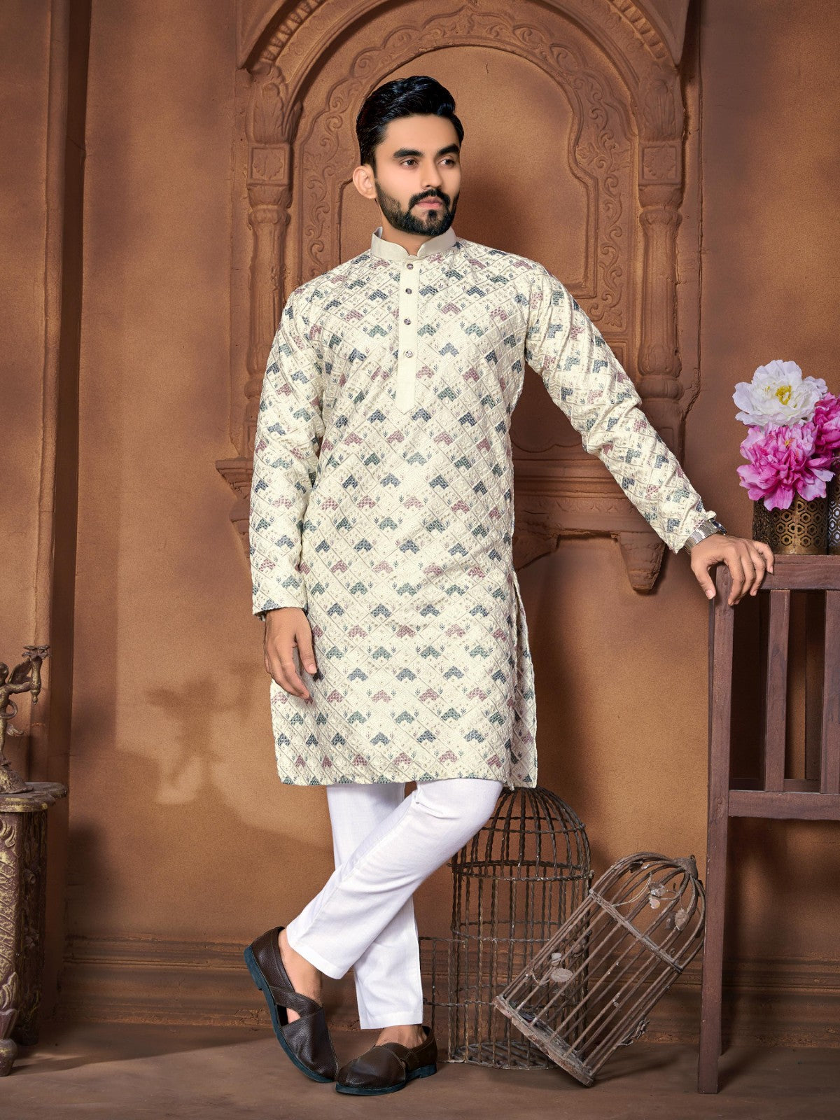 Italian silk Thread embroidery work Kurta Men's wear Kurta pajama set