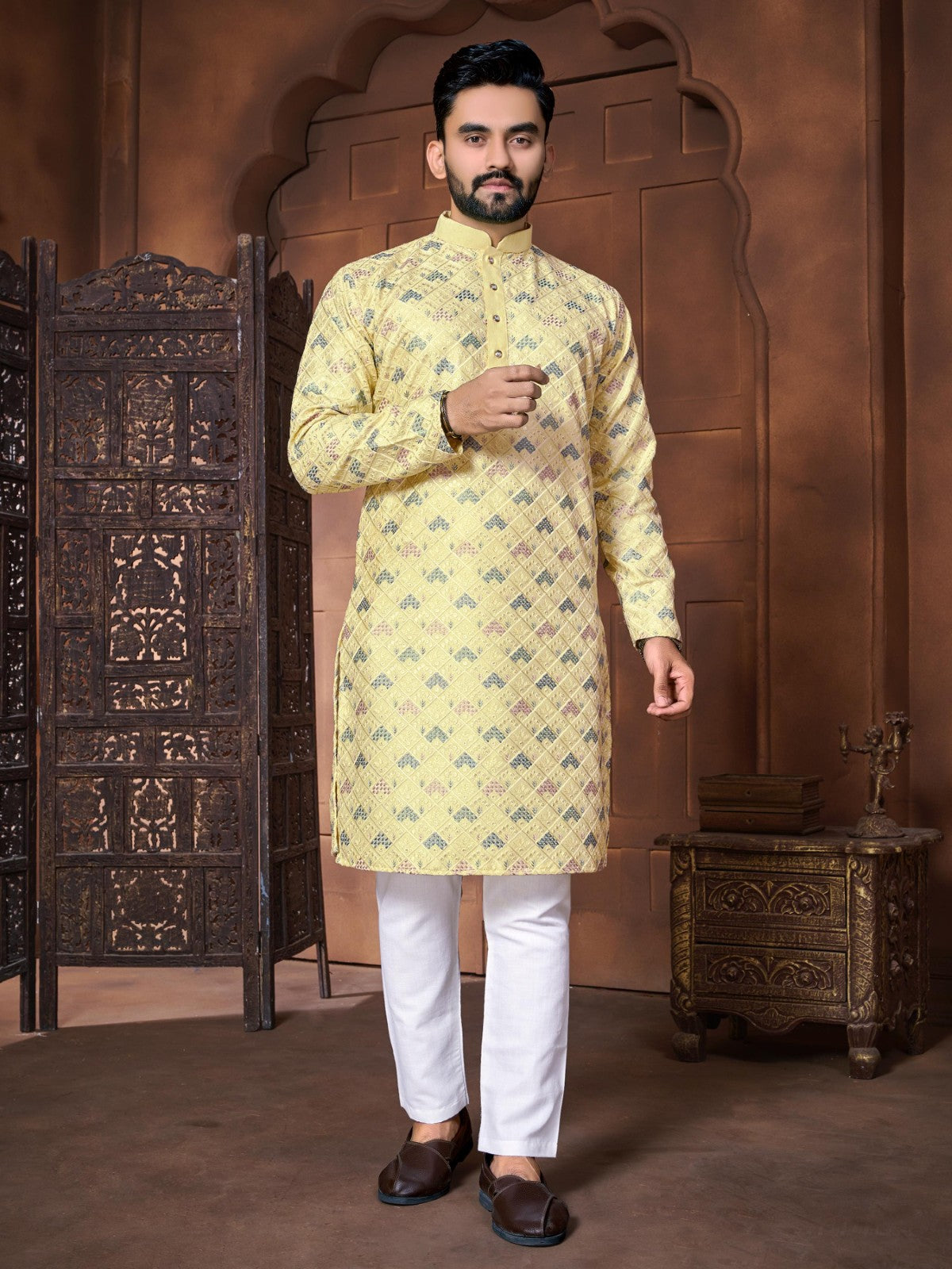 Italian silk Thread embroidery work Kurta Men's wear Kurta pajama set