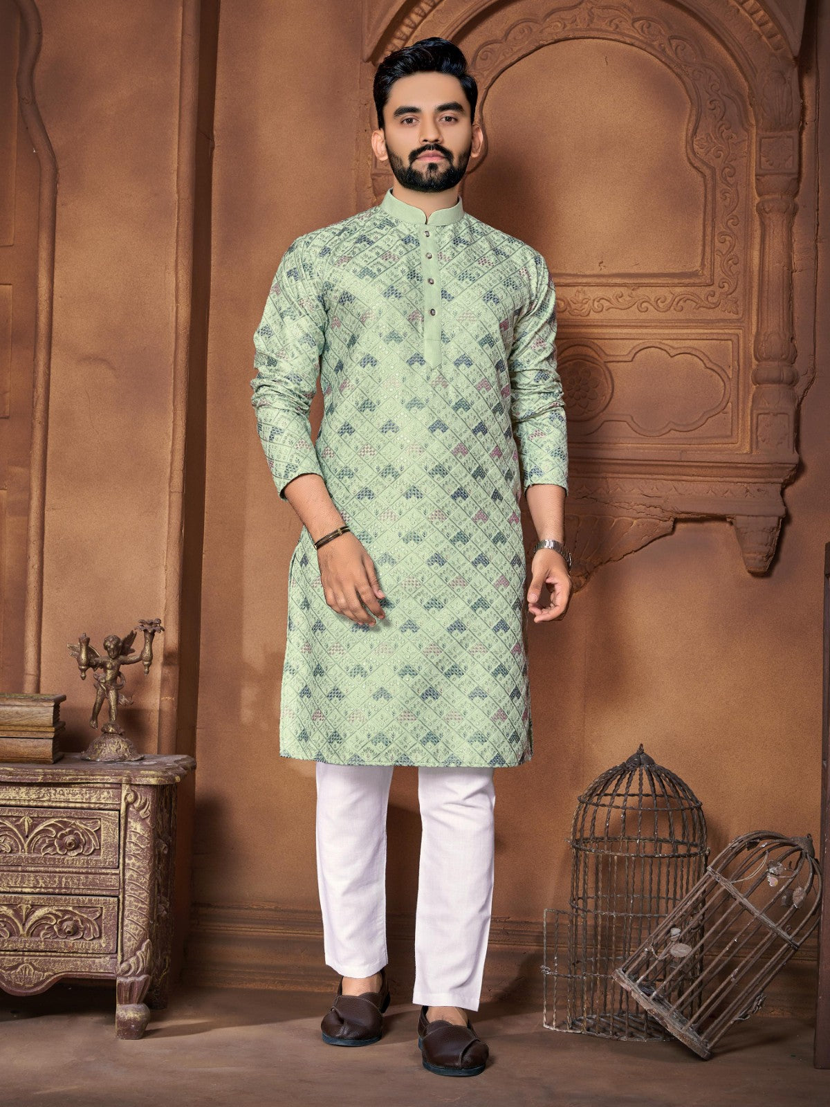 Italian silk Thread embroidery work Kurta Men's wear Kurta pajama set