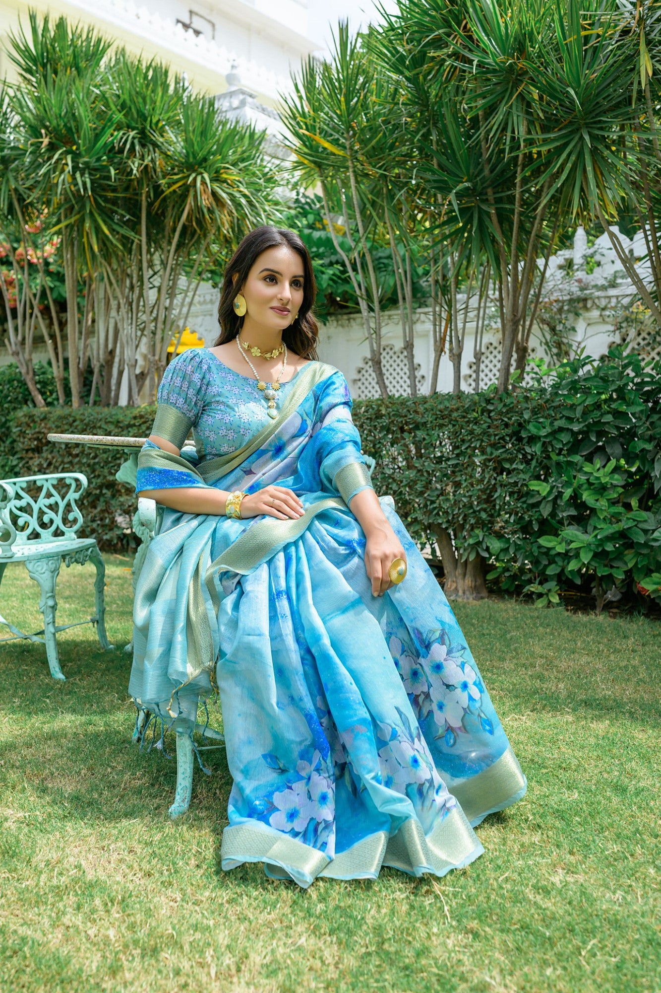 Indian ethnic Soft linen cotton fabric Floral print with zari weaving border work Women's saree