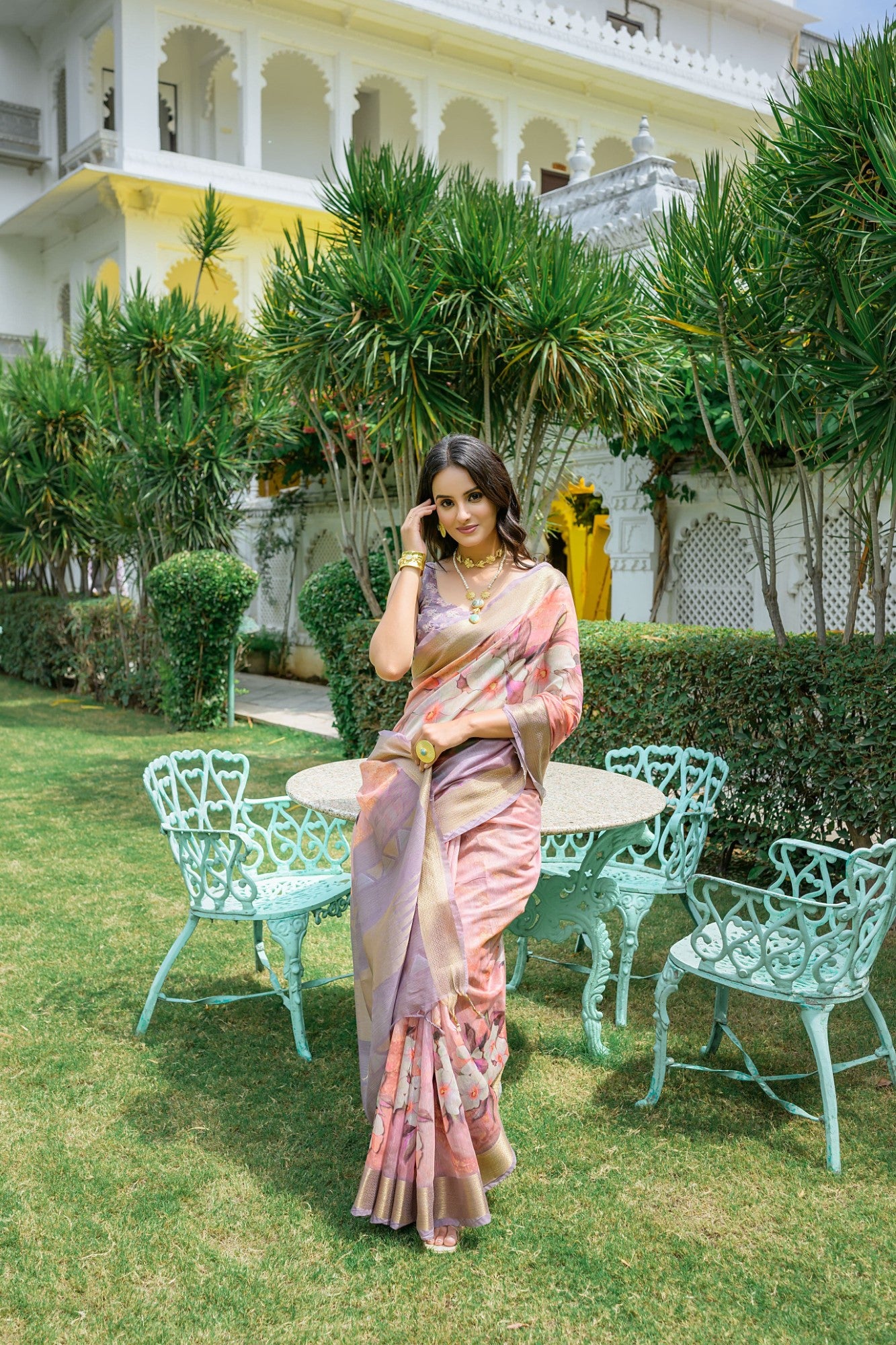 Indian ethnic Soft linen cotton fabric Floral print with zari weaving border work Women's saree