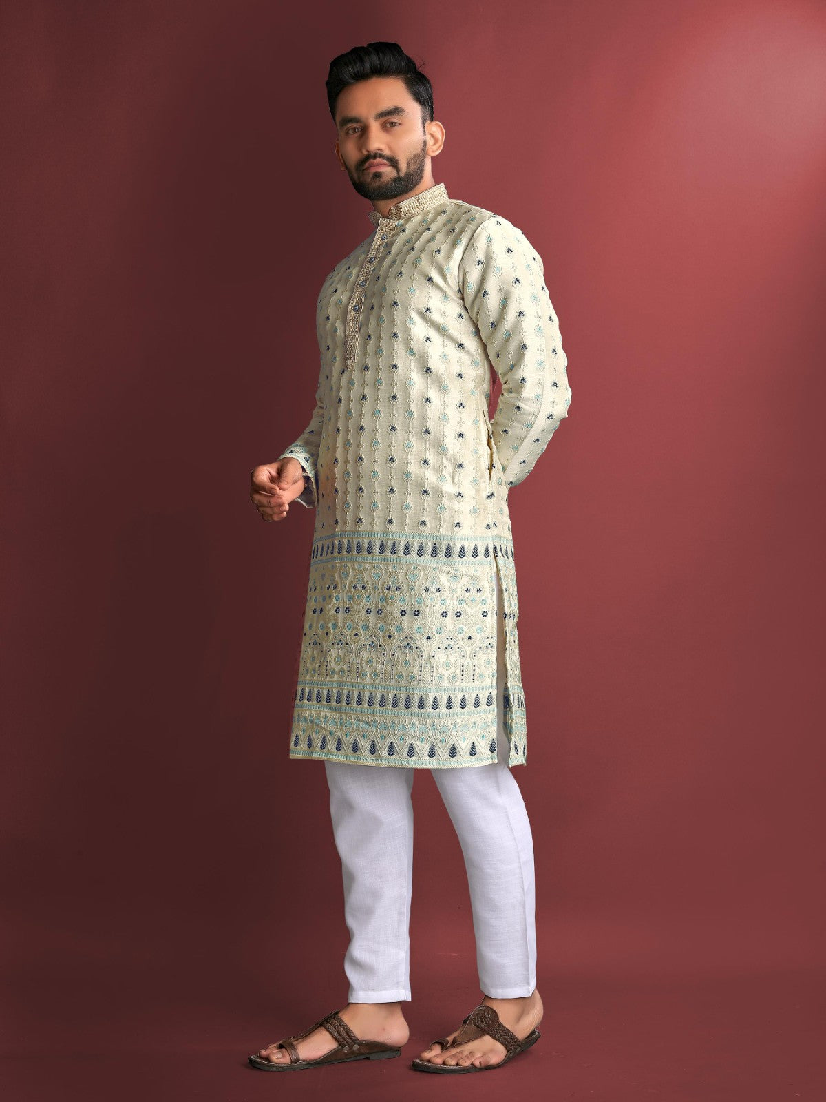 Men's kurta pajama set Embroidery thread work Jacquard silk fabric