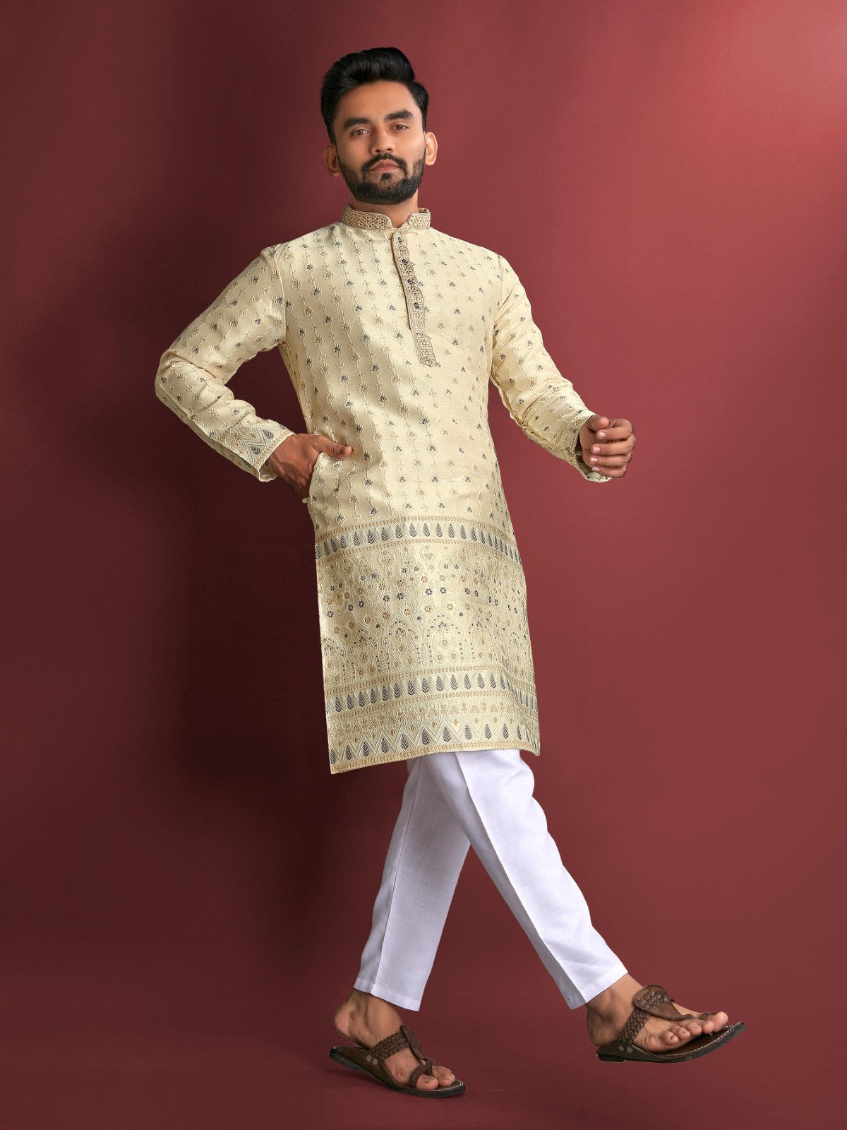 Men's kurta pajama set Embroidery thread work Jacquard silk fabric