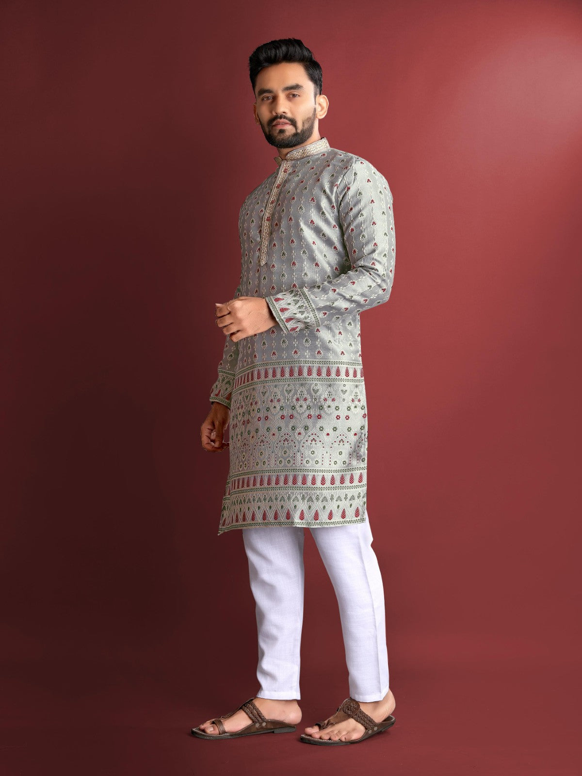 Men's kurta pajama set Embroidery thread work Jacquard silk fabric